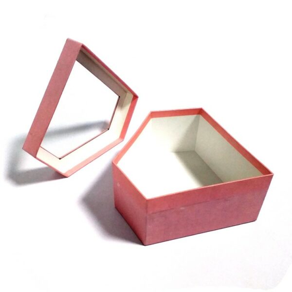 Diamond shaped gift box with window(1)